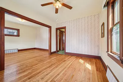 166 E Rosedale Ave, Milwaukee, WI 53207 - Photo 5