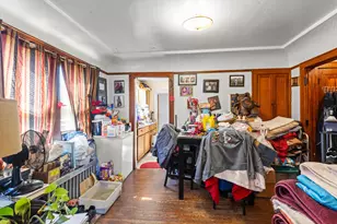 813 S Shea Ave, Milwaukee, WI 53215 - Photo 11