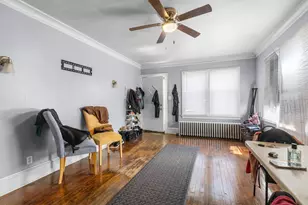 813 S Shea Ave, Milwaukee, WI 53215 - Photo 15