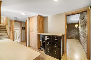 12375 W Holmes Ave, Greenfield, WI 53228 - Photo 11