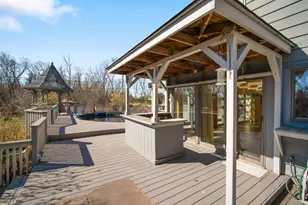 12375 W Holmes Ave, Greenfield, WI 53228 - Photo 31