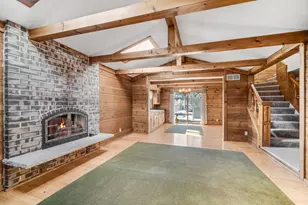 12375 W Holmes Ave, Greenfield, WI 53228 - Photo 7