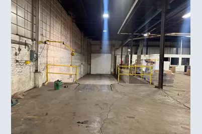 822 S 14th St, Manitowoc, WI 54220 - Photo 31