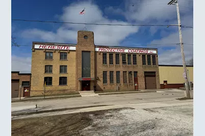 822 S 14th St, Manitowoc, WI 54220 - Photo 1