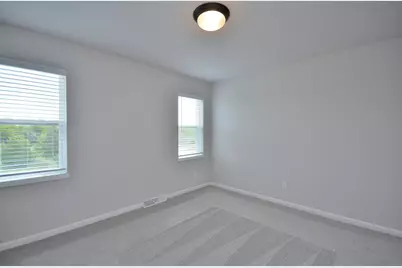 640  Standing Stone Dr, Waukesha, WI 53189 - Photo 23