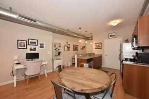 1541 N Jefferson St, Milwaukee, WI 53202 - Photo 5