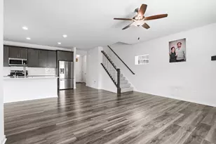 547 Wild Oak Rd, Hartland, WI 53029 - Photo 19