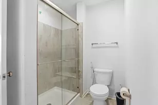 547 Wild Oak Rd, Hartland, WI 53029 - Photo 35