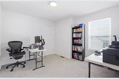 547  Wild Oak Rd, Hartland, WI 53029 - Photo 23