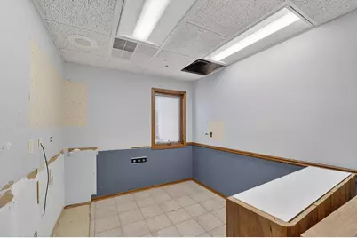 533 S Main St, West Bend, WI 53095 - Photo 11