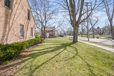 620  73rd St, Kenosha, WI 53143 - Photo 7