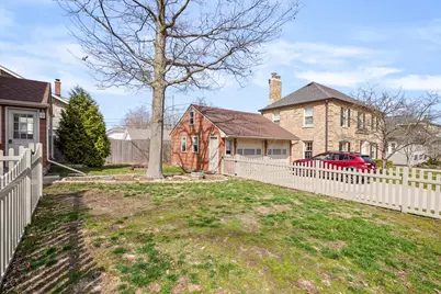 620  73rd St, Kenosha, WI 53143 - Photo 5