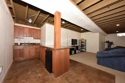 550  Hunters Xing, Slinger, WI 53086 - Photo 21