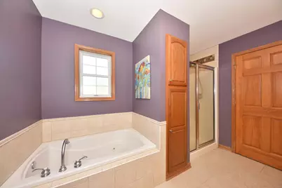 550  Hunters Xing, Slinger, WI 53086 - Photo 13