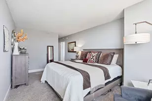 1660 N Prospect Ave, Milwaukee, WI 53202 - Photo 21