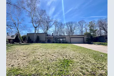 2115 W Greenwood Rd, Glendale, WI 53209 - Photo 37