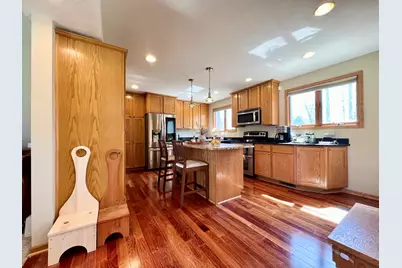 2115 W Greenwood Rd, Glendale, WI 53209 - Photo 3