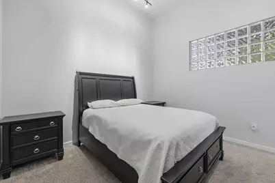 705  Village Green Way #404, West Bend, WI 53090 - Photo 25