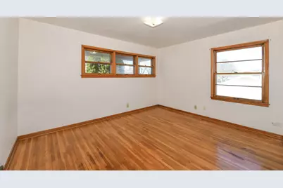 136 W Armour Ave #138, Milwaukee, WI 53207 - Photo 23