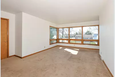 136 W Armour Ave #138, Milwaukee, WI 53207 - Photo 15