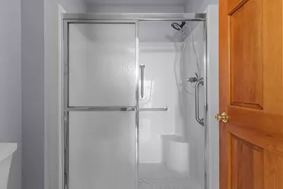 2121  45th St #Unit J, Two Rivers, WI 54241 - Photo 27