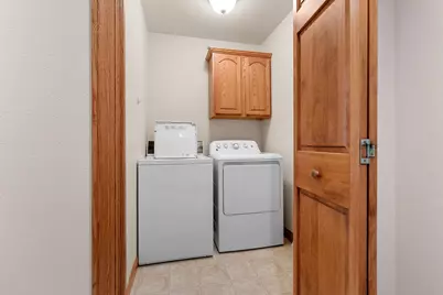 2121  45th St #Unit J, Two Rivers, WI 54241 - Photo 39