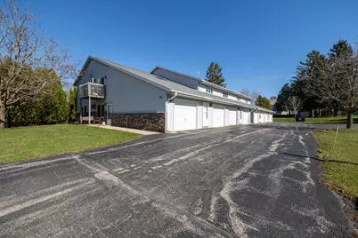 160  Maple Ave #6, Slinger, WI 53086 - Photo 17