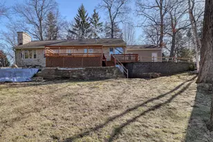 3513 Ridge Dr, Delafield, WI 53029 - Photo 3