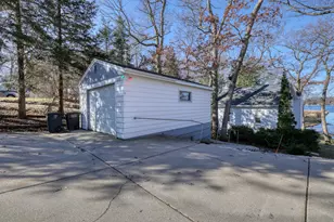 3513 Ridge Dr, Delafield, WI 53029 - Photo 21