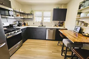 N81W15815 Robinhood Dr, Menomonee Falls, WI 53051 - Photo 25