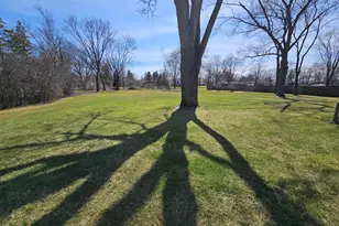 N81W15815 Robinhood Dr, Menomonee Falls, WI 53051 - Photo 13