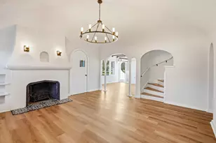 3227 N 104th St, Wauwatosa, WI 53222 - Photo 5