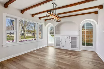 3227 N 104th St, Wauwatosa, WI 53222 - Photo 7