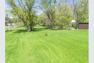5041  Creek Haven Rd, Sun Prairie, WI 53527 - Photo 5