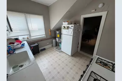 1235  Michigan Ave, South Milwaukee, WI 53172 - Photo 11
