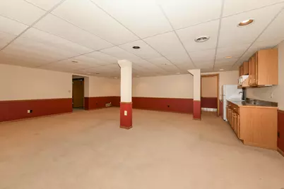 530  Park Cir, Elm Grove, WI 53122 - Photo 37