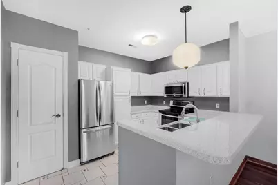 2720  Northview Rd #33, Waukesha, WI 53188 - Photo 9