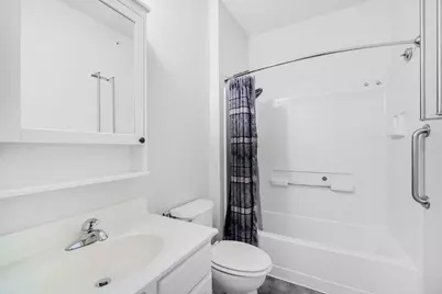 2720  Northview Rd #33, Waukesha, WI 53188 - Photo 21