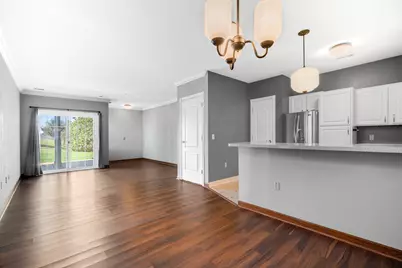 2720  Northview Rd #33, Waukesha, WI 53188 - Photo 5