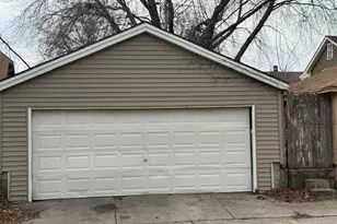 2977 N 60th St, Milwaukee, WI 53210 - Photo 3