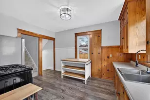 1546 William St, Racine, WI 53402 - Photo 9