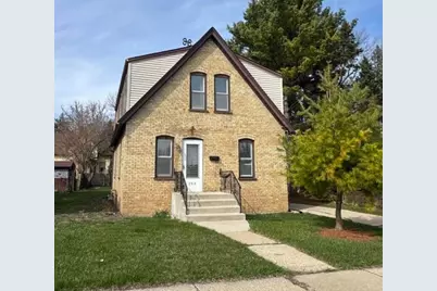 2318  54th St, Kenosha, WI 53140 - Photo 1