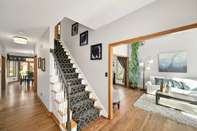 W143N6633  Aspen Dr, Menomonee Falls, WI 53051 - Photo 3