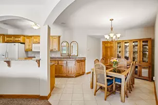 3130 S Country Ln, New Berlin, WI 53146 - Photo 63