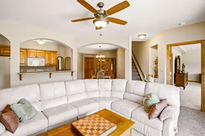 3130 S Country Ln, New Berlin, WI 53146 - Photo 57