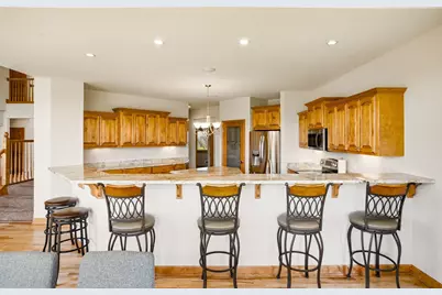 3130 S Country Ln, New Berlin, WI 53146 - Photo 23