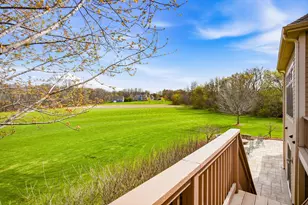 3130 S Country Ln, New Berlin, WI 53146 - Photo 69