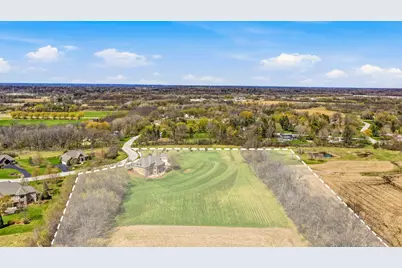 3130 S Country Ln, New Berlin, WI 53146 - Photo 73