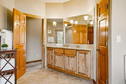 3130 S Country Ln, New Berlin, WI 53146 - Photo 33