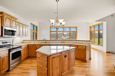 3130 S Country Ln, New Berlin, WI 53146 - Photo 13
